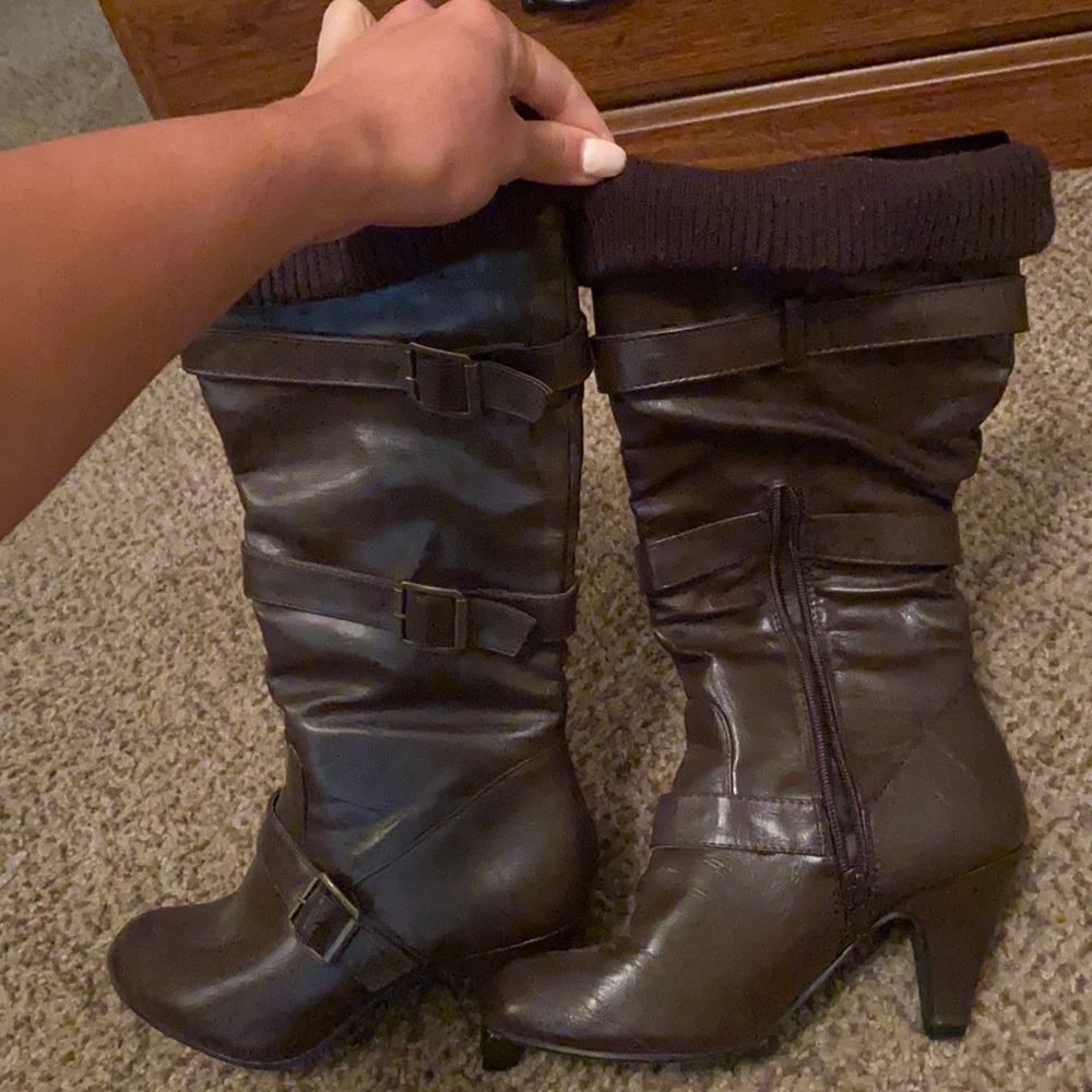 Joyce Leslie brown heel boots.  Women’s 6.5